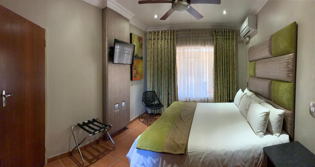 Polokwane Lodge Eksteriør bilde