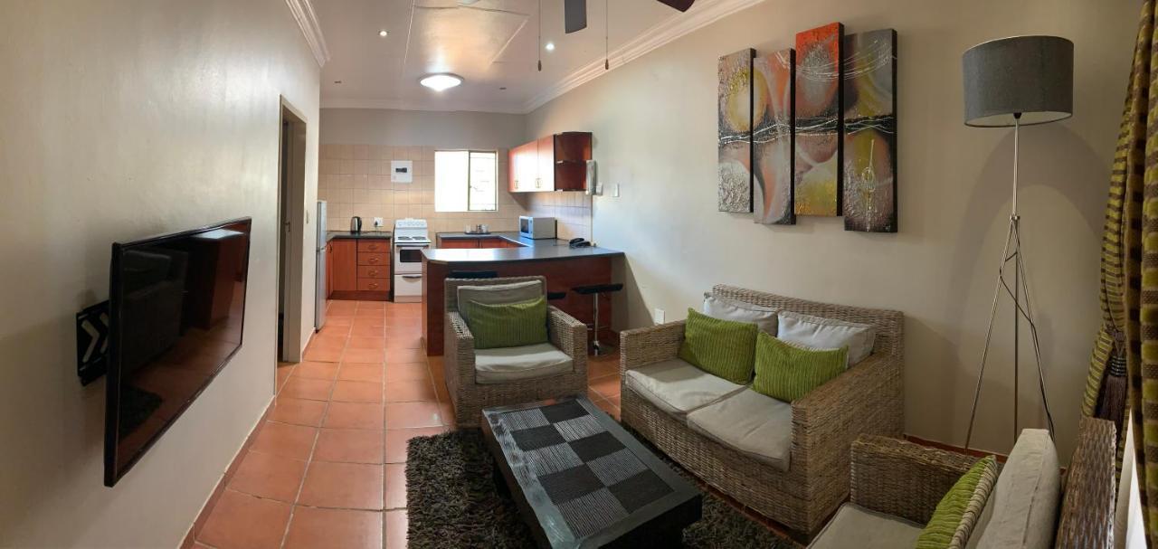 Polokwane Lodge Eksteriør bilde