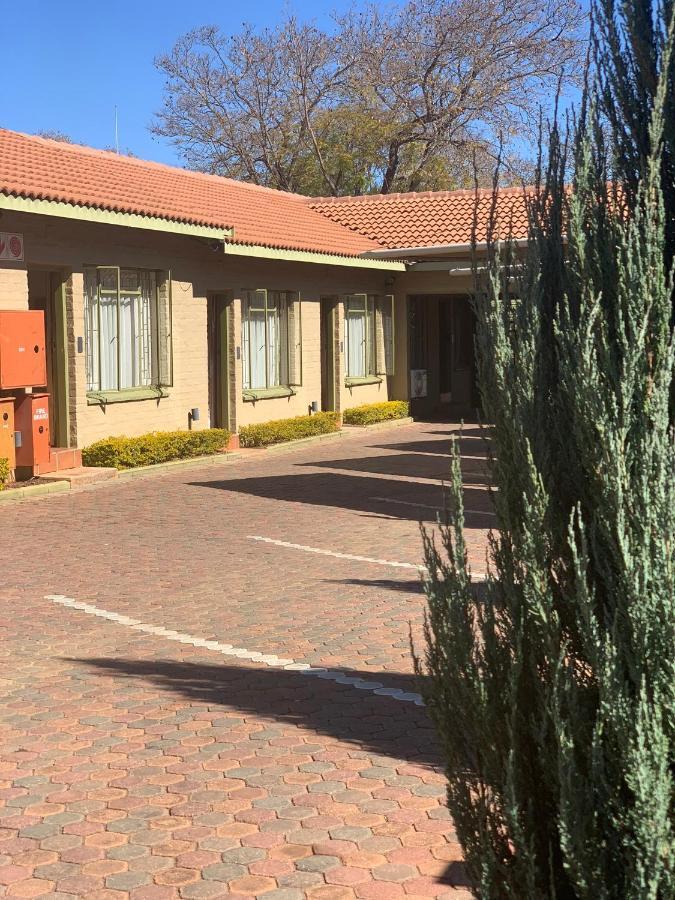 Polokwane Lodge Eksteriør bilde